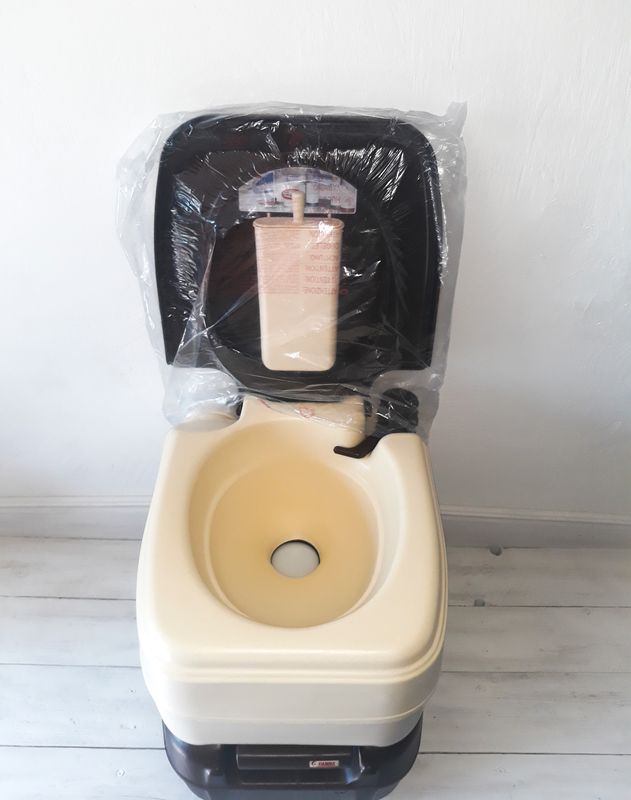 Toilette chimique camping-car portatif NEUF - Équipement caravaning