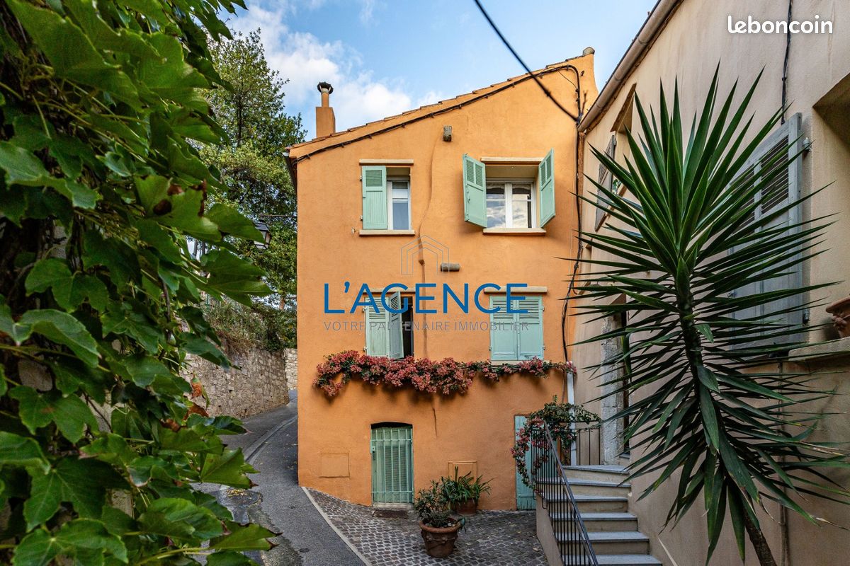 Maison 5 pièces 97 m² · à Hyères · 97 m² · 595 000 €