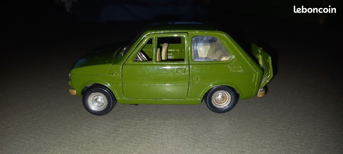 1/25 Politoys S17 Fiat 126 (image 2)