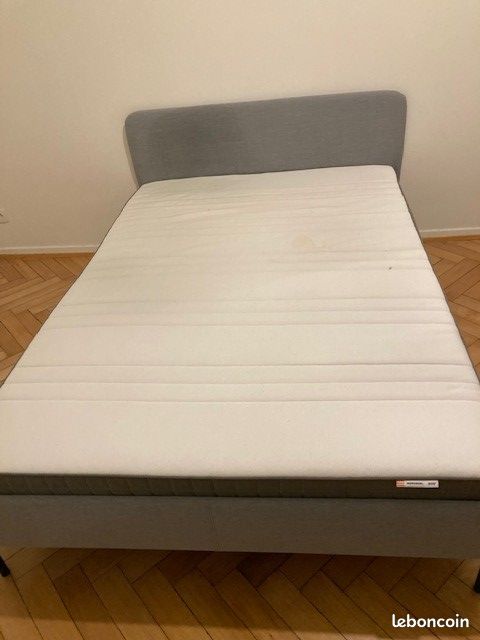 Lit sans matelas - acheté neuf et utilisé seulement 10 mois (image 1)