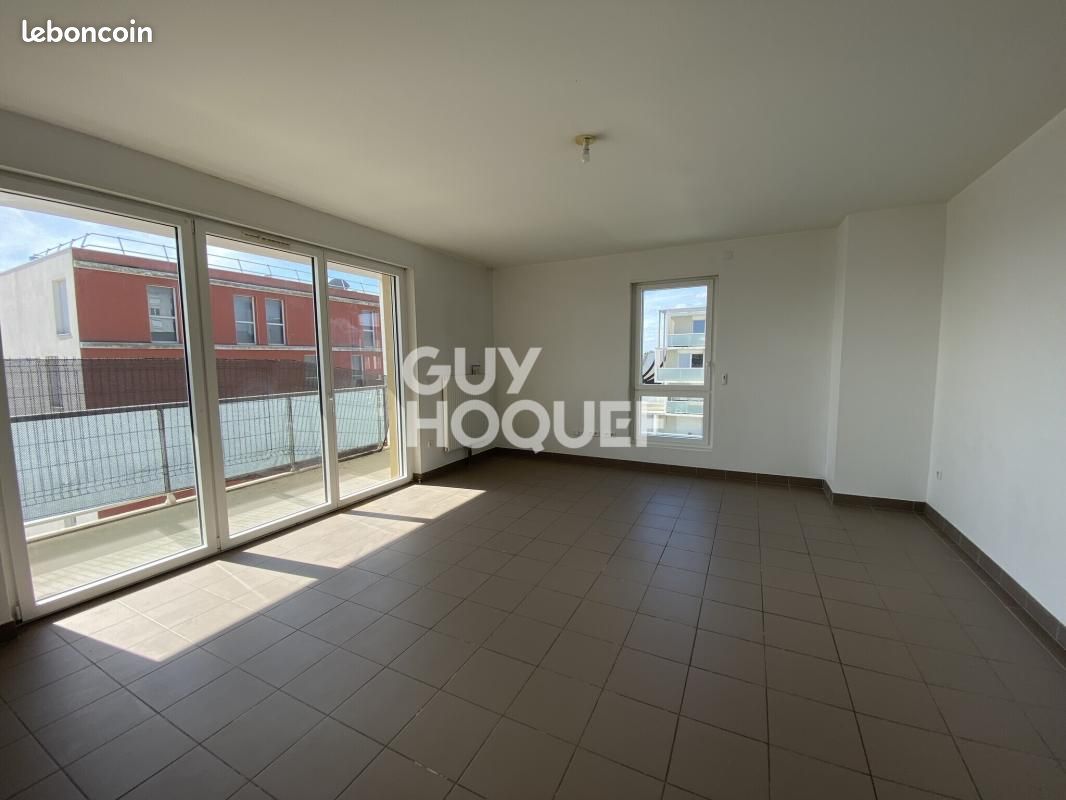 Appartement 4 pièces 104 m² · à Reims · 104 m² · 872 €/mois