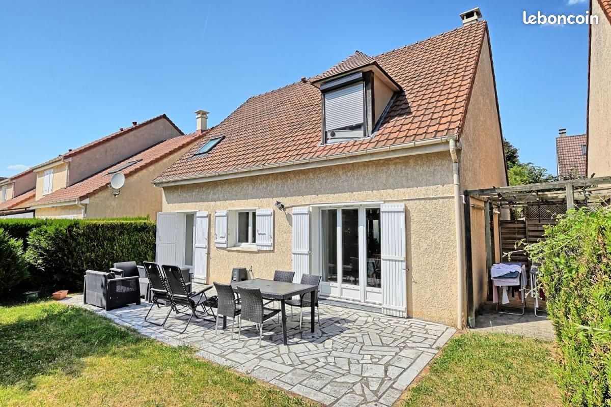 Maison 5 pièces 115 m² · à Montmagny · 115 m² · 369 000 €