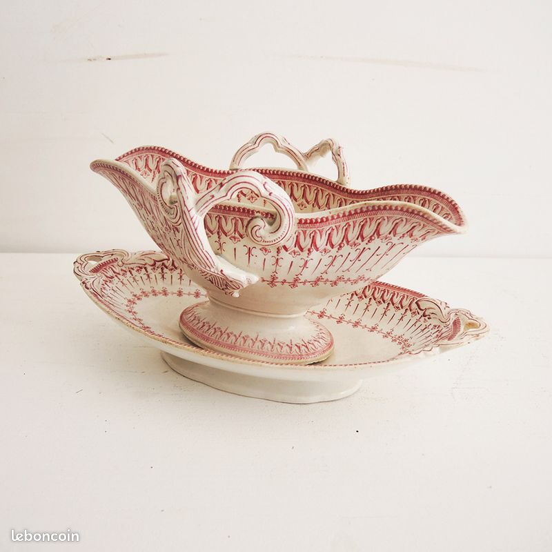 Ancienne Saucière Creil & Montereau - Flora Rocaille (image 1)