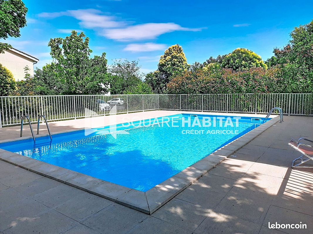 Appartement 2 pièces 45 m² · à Saint-Jean-d'Angély · 45 m² · 70 000 €