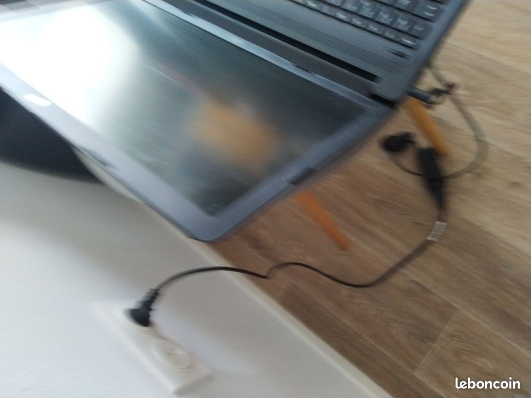 Micro portable HP reconditionné (image 5)