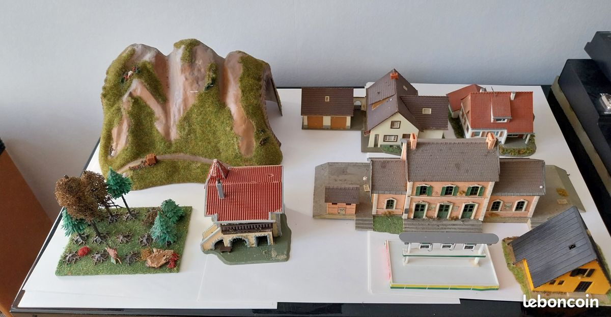 Maquette pour train miniature (image 1)