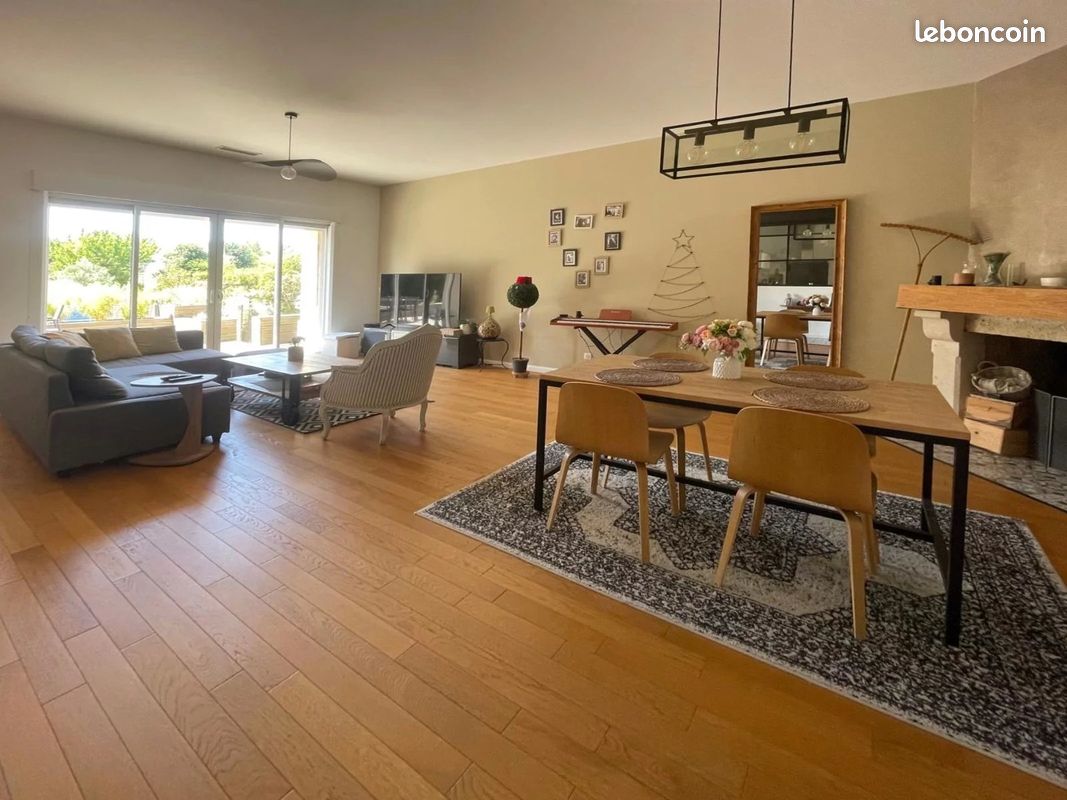 Maison 6 pièces 176 m² · à Saint-Médard-d'Eyrans · 176 m² · 462 000 €