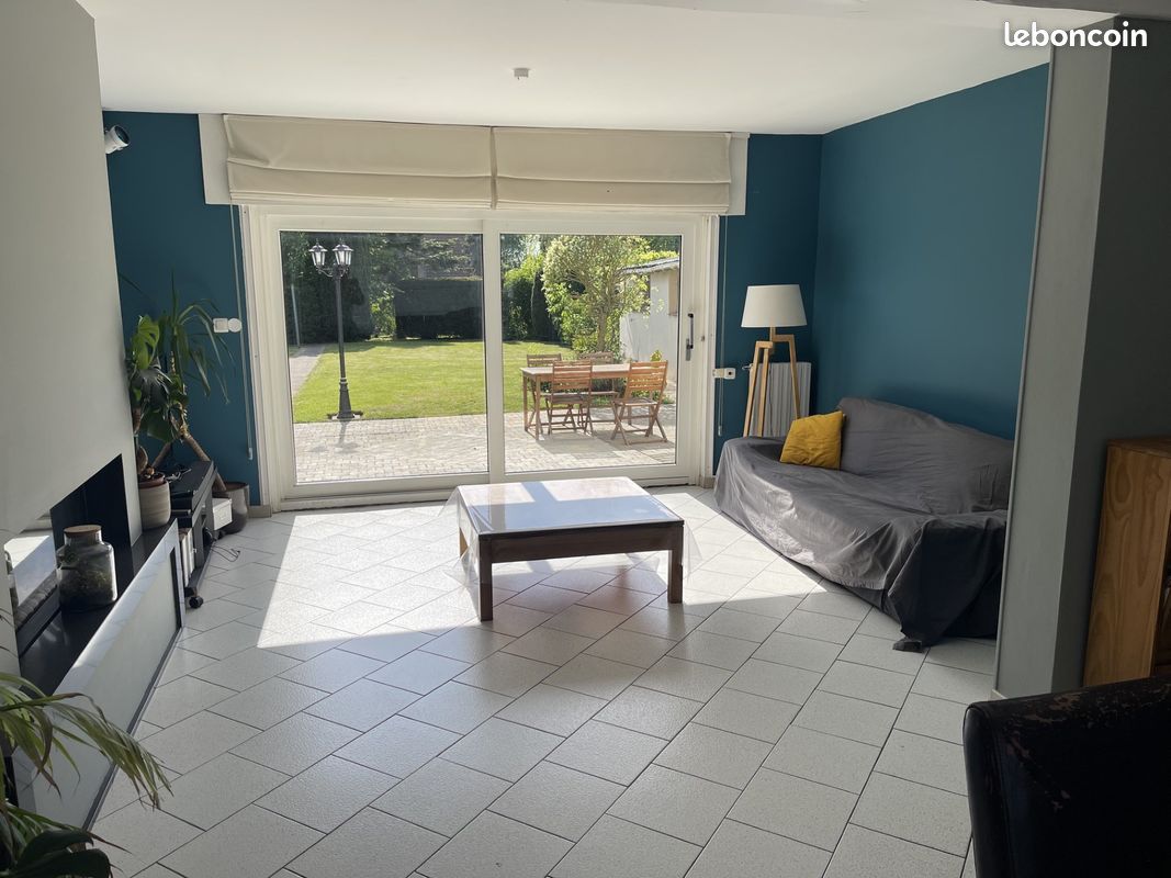 Maison 6 pièces 130 m² · à Neuville-en-Ferrain · 130 m² · 349 000 €