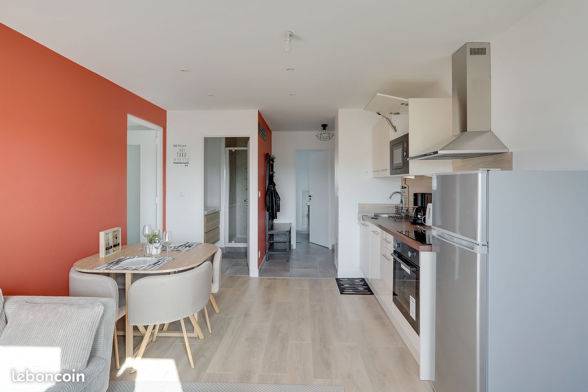 Appartement 5 pièces 79 m² · à Villeurbanne · 79 m² · 530 €