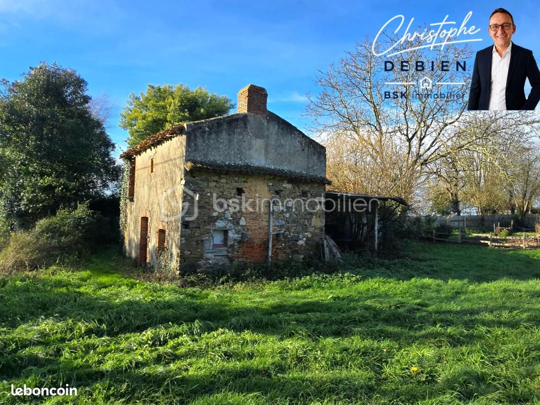 Maison 1 pièce 85 m² · à Chavagnes-en-Paillers · 85 m² · 45 000 €