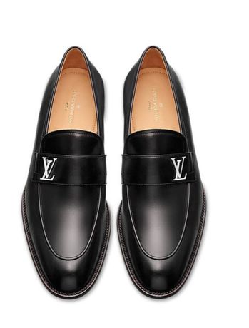 Preços baixos em Mocassins masculinos de direção Louis Vuitton