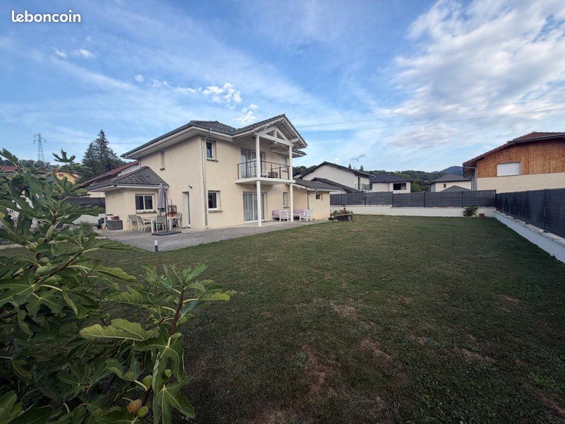 Maison 5 pièces 130 m² · à Contamine-sur-Arve · 130 m² · 595 000 €