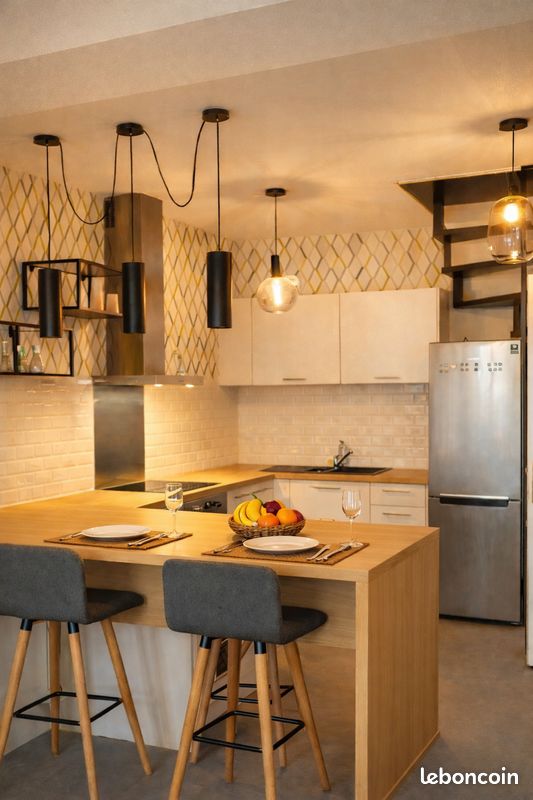 Appartement 3 pièces 67 m² · à Oloron-Sainte-Marie · 67 m² · 745 €