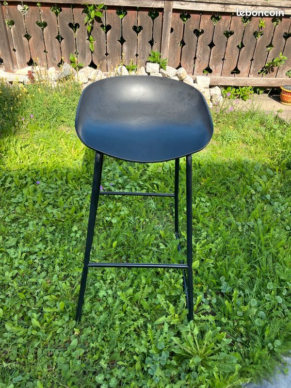 Chaise haute (image 1)