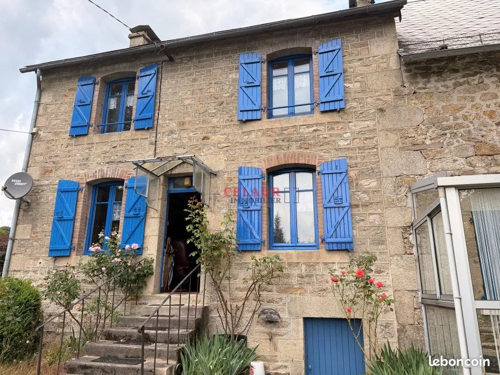 Maison 5 pièces 156 m² · à Grandsaigne · 156 m² · 149 800 €