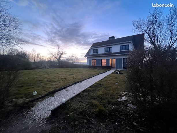 Pavillon 8 pièces 184 m²