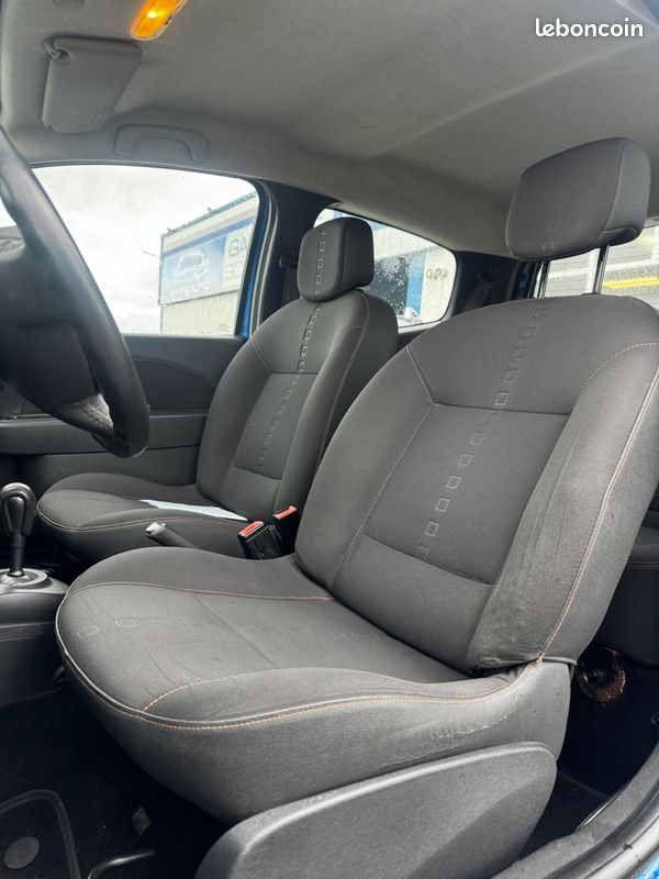 Renault twingo automatique 1.2 75 cv (image 5)