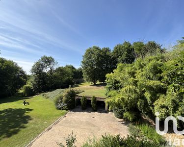 Maison 1 980 000 € - 503 m²