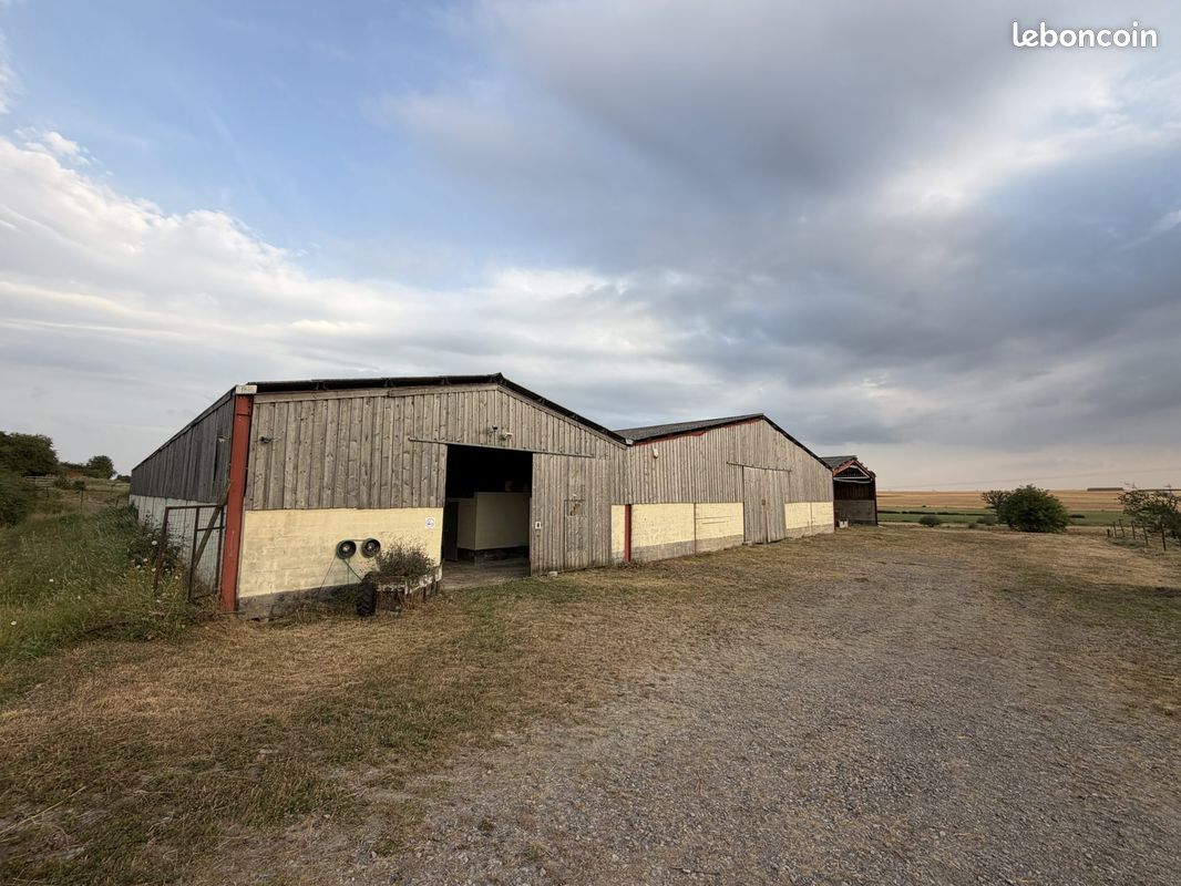 Terrain 2112 m² · à Sery · 2 112 m² · 277 000 €