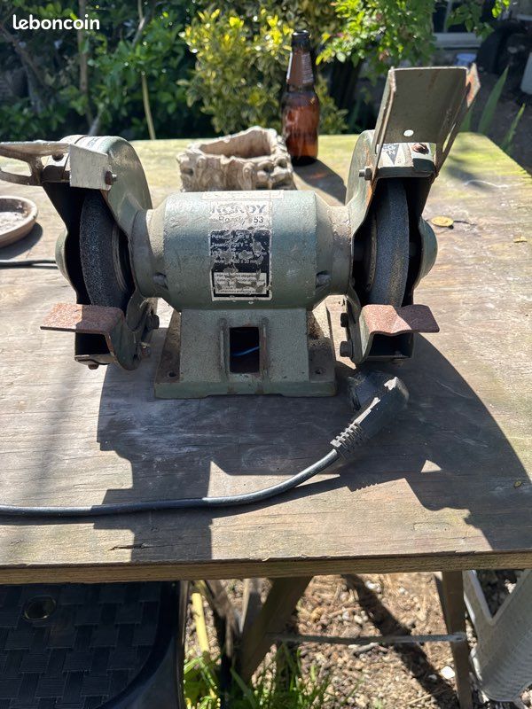 Outillage (image 1)