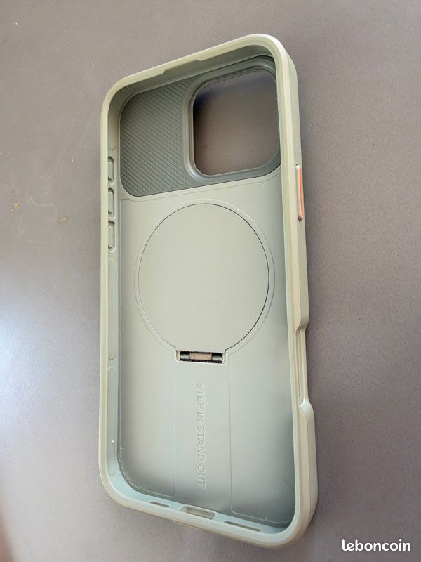 2 coques iPhone 16 pro Max (image 4)
