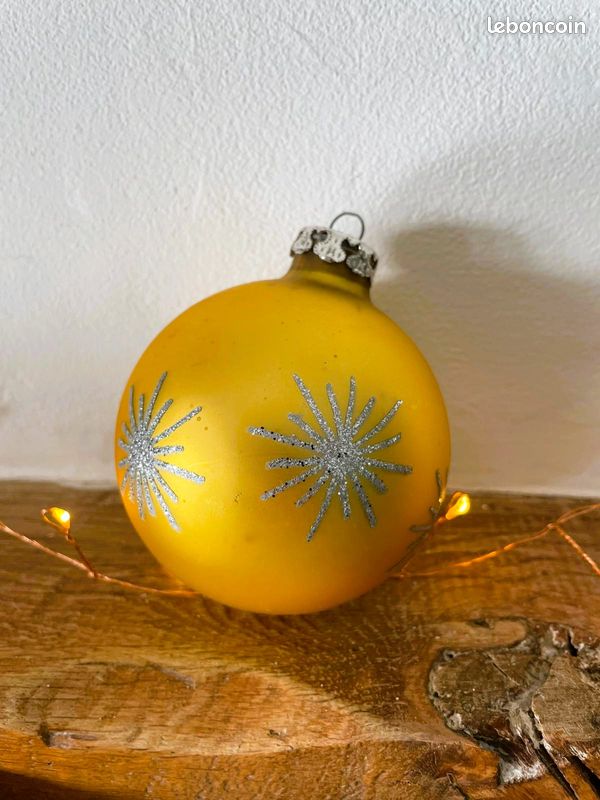 Belles Décorations D'arbre De Noël