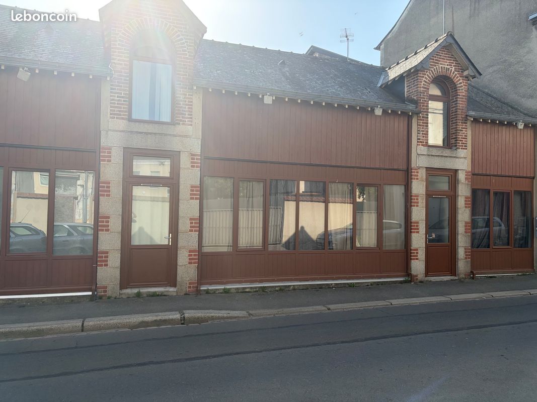 Maison 6 pièces 158 m² · à La Guerche-de-Bretagne · 158 m² · 225 000 €