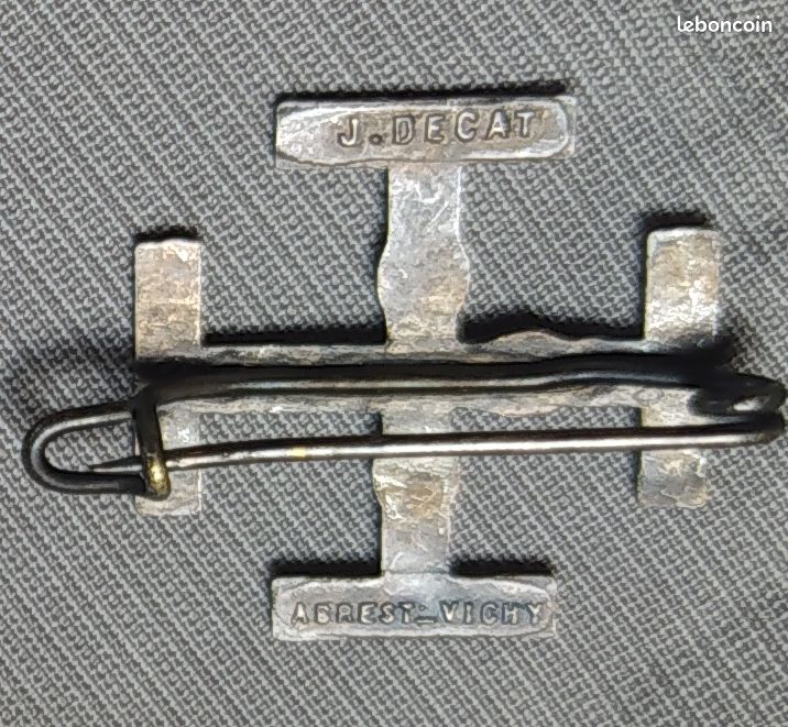 3 insignes scouts croix trèfle années 1940 (image 3)