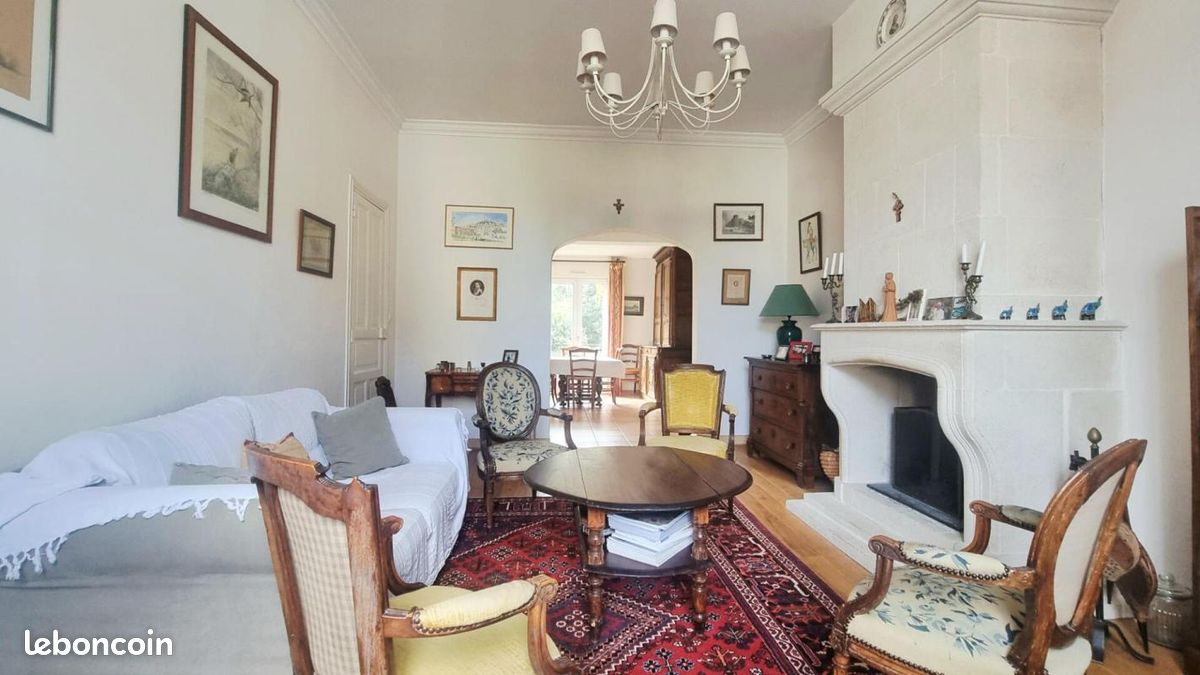 Maison 11 pièces 187 m² · à Angers · 187 m² · 599 990 €