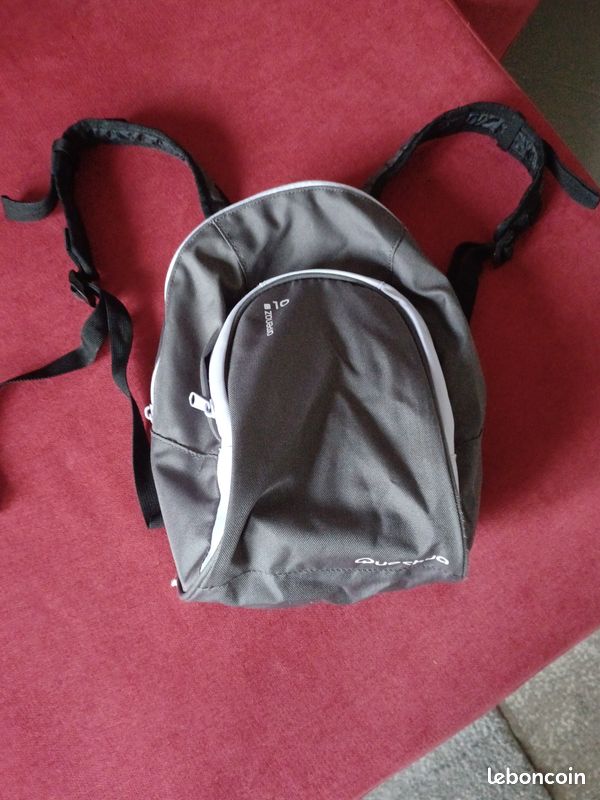 Quechua Arpenaz 10 Sac A Dos 10 Litres Polyester QUECHUA Hiking