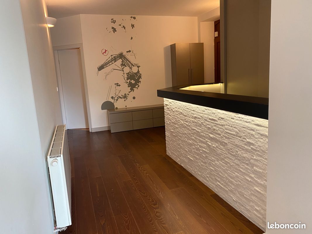 Appartement 4 pièces 160 m² · à Vesoul · 160 m² · 1 300 €/mois