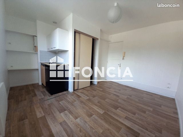 Appartement 1 pièce 15 m² · à Poitiers · 15 m² · 350 €