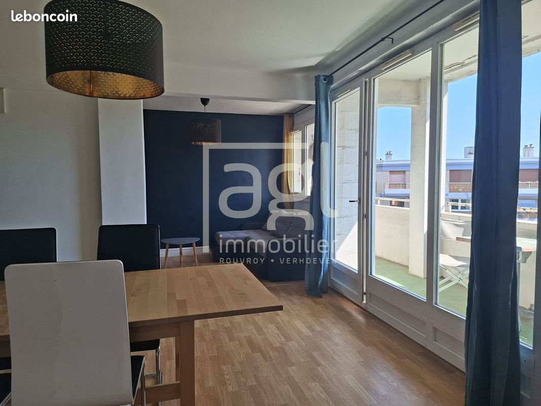 Appartement 4 pièces 79 m² · à Dunkerque · 79 m² · 990 €