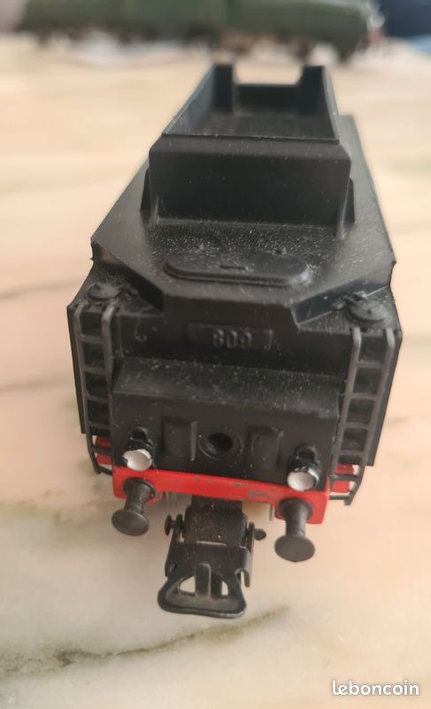 Sold at Auction: MÄRKLIN ES 800 electric locomotive, H0 gauge
