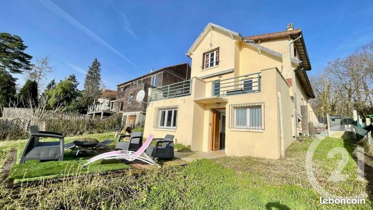 Maison 6 pièces 140 m²
