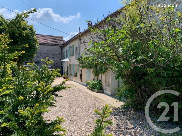 Maison a louer pontoise - 10 pièce(s) - 201 m2 - Surfyn