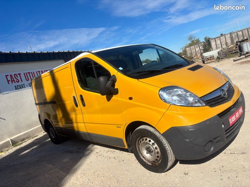 OPEL VIVARO 2l CDTI 115 CV L2 H1 CLIM RÉGULATEUR (image 2)