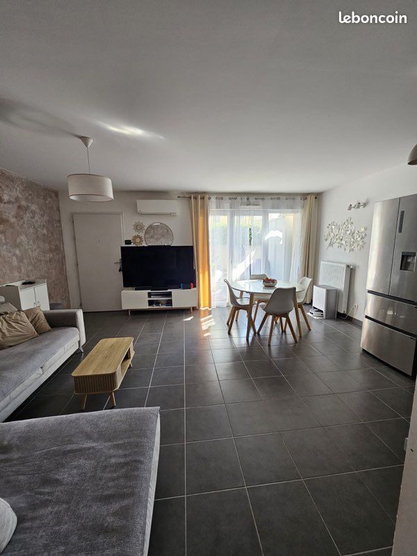 Maison 3 pièces 64 m² · à Saint-Martin-de-Crau · 64 m² · 239 000 €