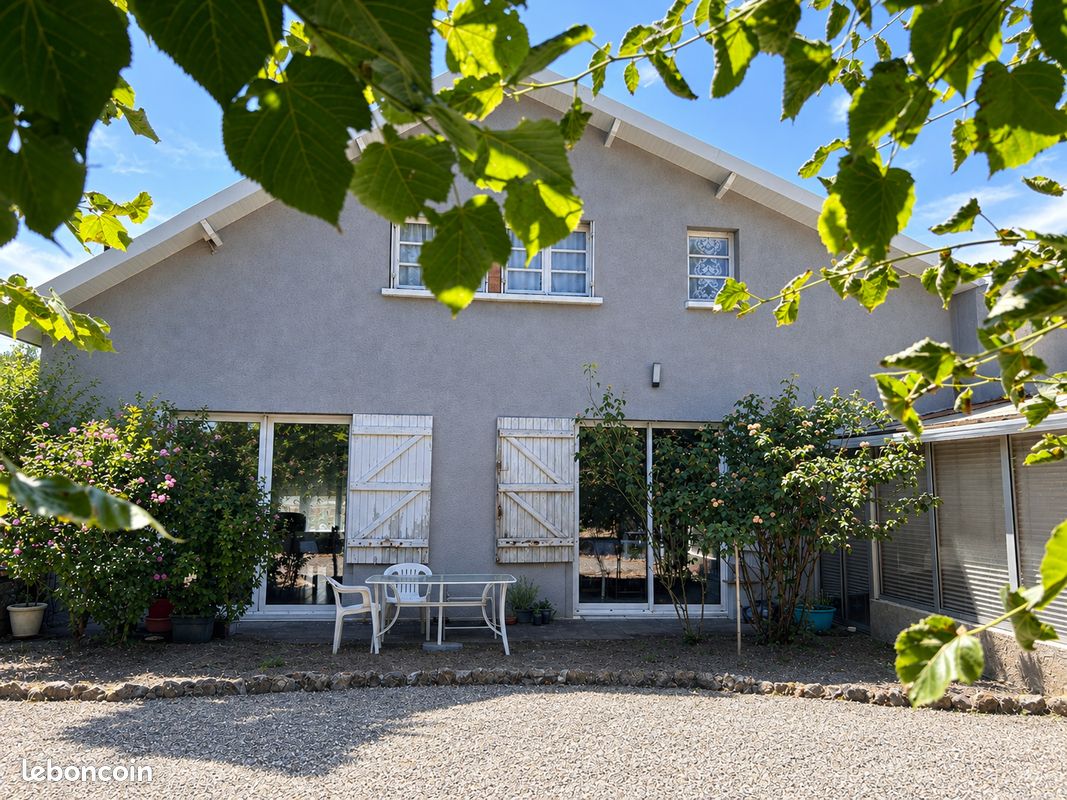 Maison 4 pièces 130 m² · au Pêchereau · 130 m² · 165 000 €