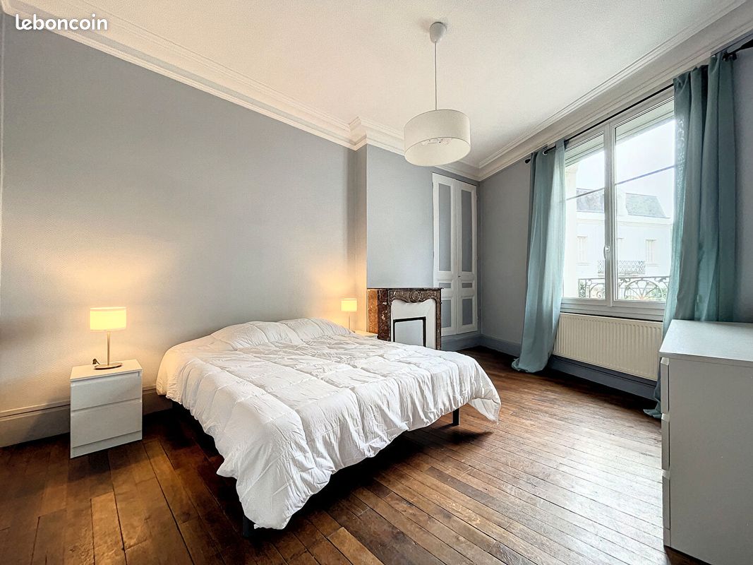 Appartement 2 pièces 49 m² · à Tours · 49 m² · 857 €