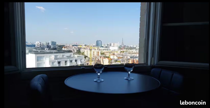Appartement 1 pièce 24 m² · à Issy-les-Moulineaux · 24 m² · 1 150 €/mois
