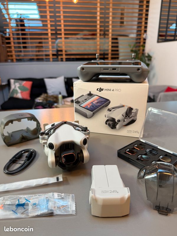 DJI Mini 4 Pro avec la radiocommande RC-N2 (édition limitée, catégorie labellisée C1) (image 9)