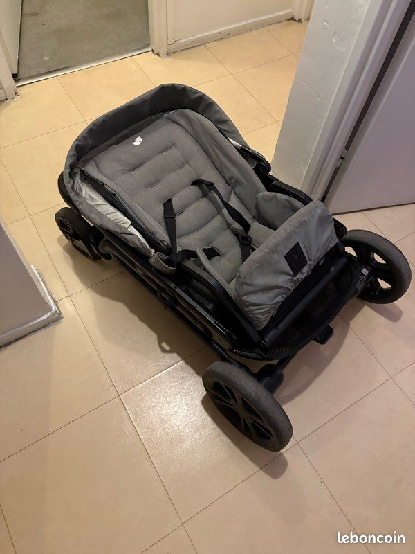 Poussette a vendre (image 5)