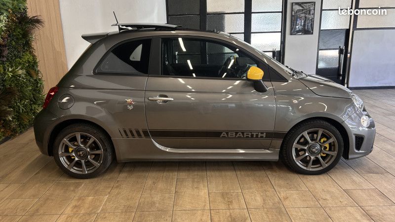 Abarth 500 1.4 TURBO T-JET 145CH 595 (image 4)