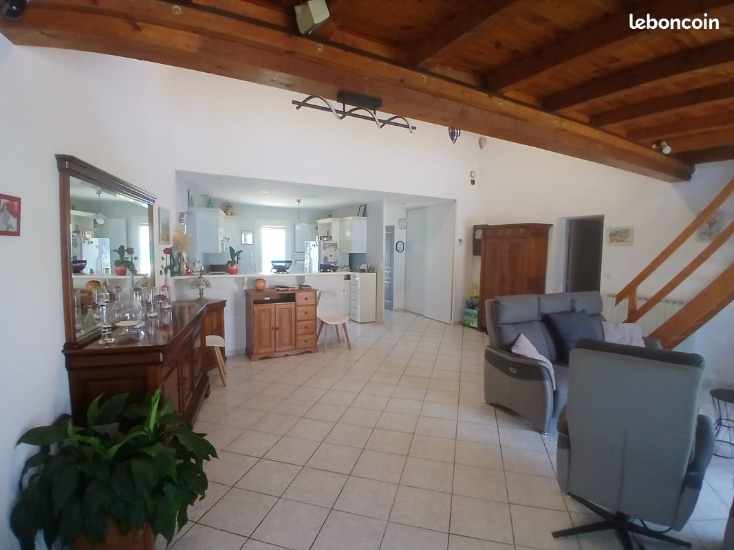 Maison 5 pièces 120 m² · à Sigean · 120 m² · 298 000 €