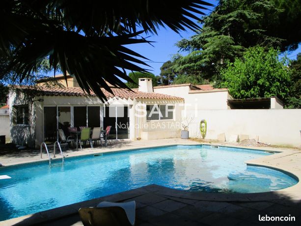 Villa 7 pièces 200 m²