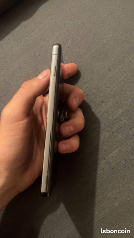 Telephone samsung s10 (image 4)