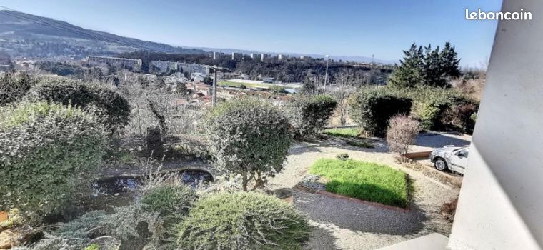 Maison 6 pièces 213 m²