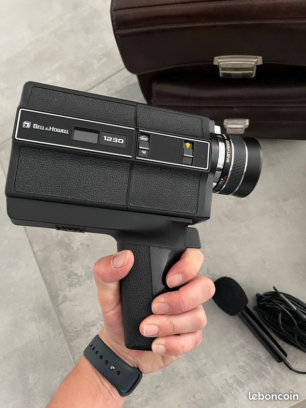 Ancienne Caméra Bell & Howell - Vintage Collection