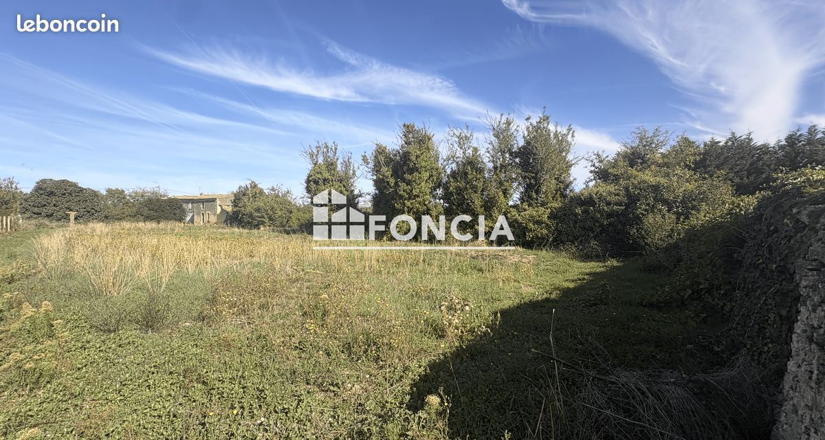Terrain 2804 m² · à Niort · 2 804 m² · 145 000 €